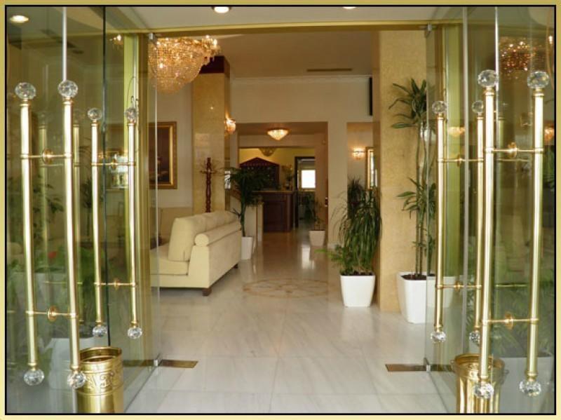 Hotel Meletiou Thebes Экстерьер фото