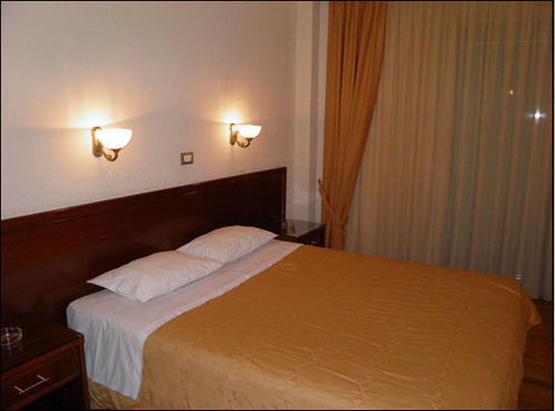 Hotel Meletiou Thebes Экстерьер фото